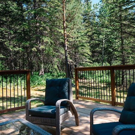 Overlander Mountain Lodge Jasper Exterior photo