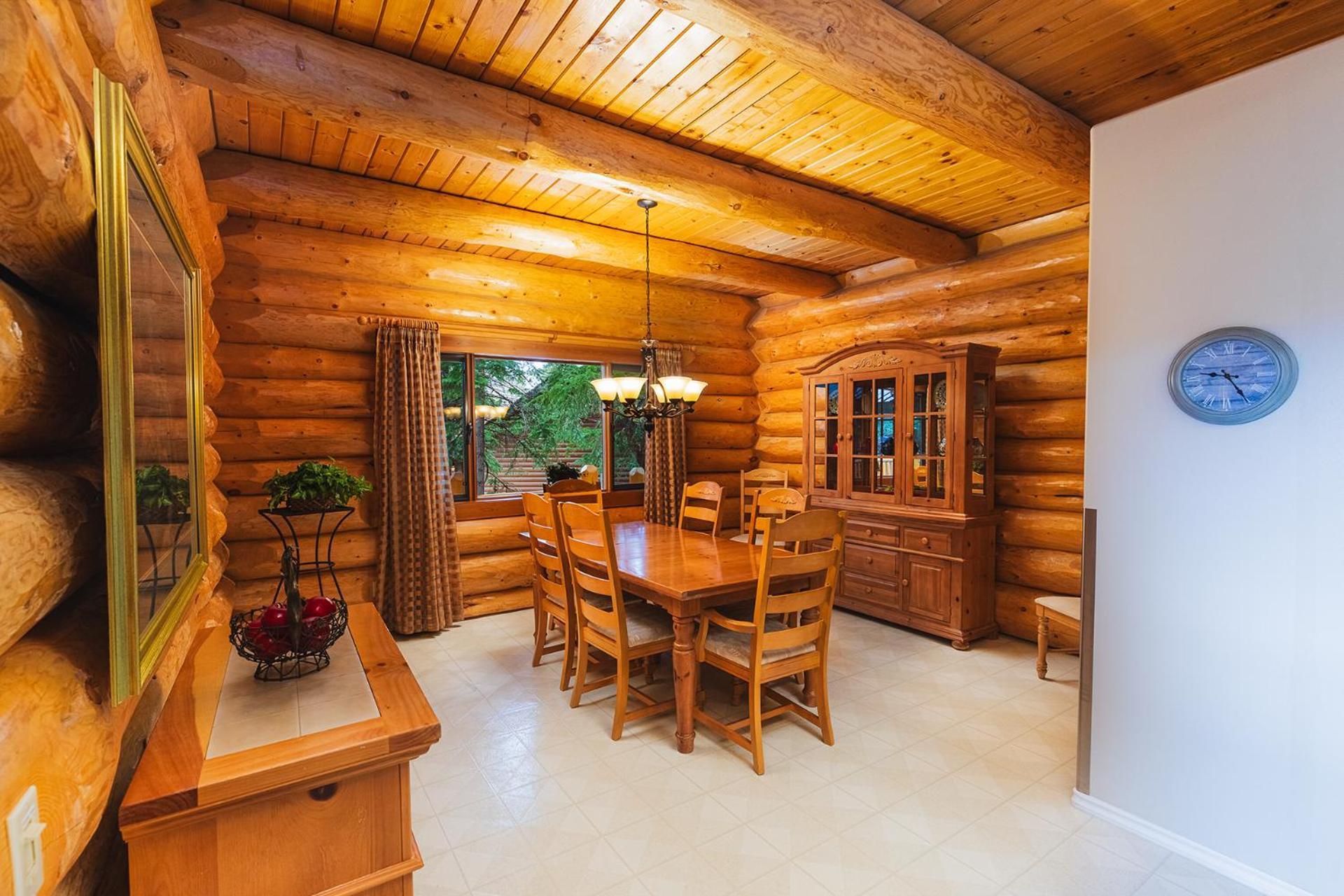Overlander Mountain Lodge Jasper Exterior photo